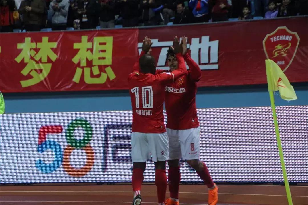 野牛阿洛伊西奥退役了吗,梅县铁汉阿洛伊西奥