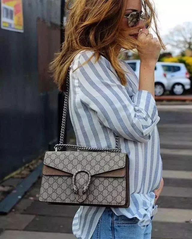 女生真皮包包轻奢品牌排行榜,女人包包高档品牌真皮