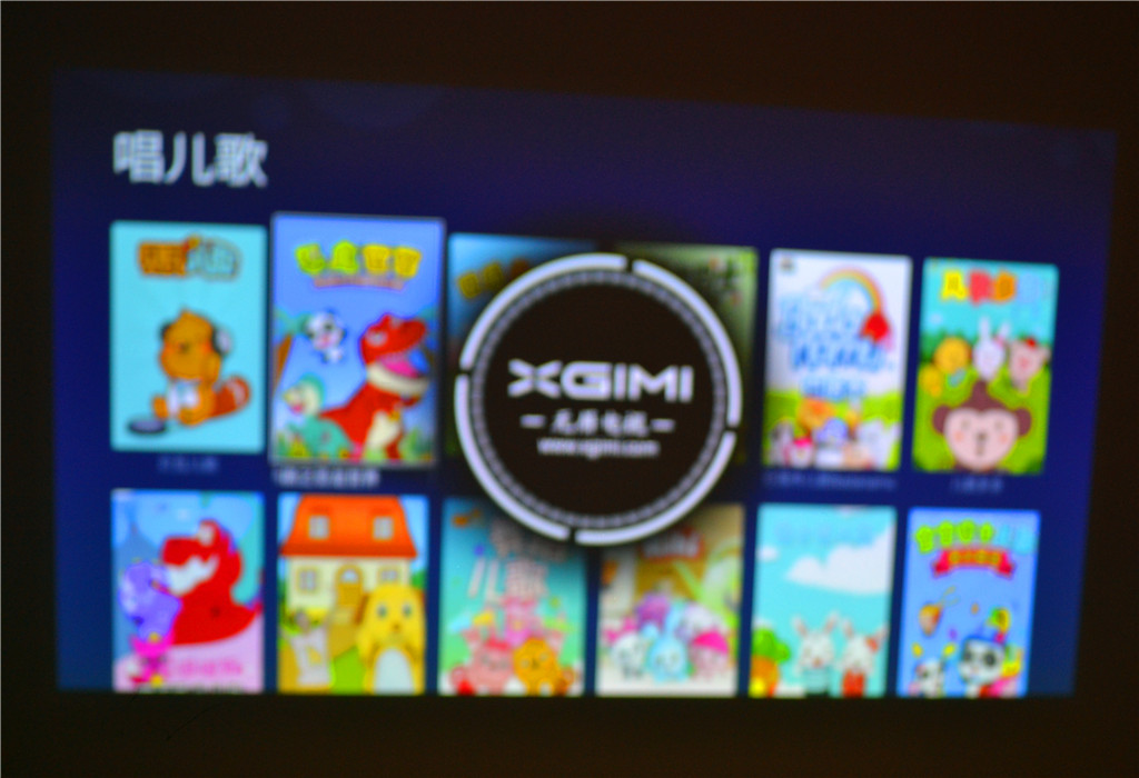 极米无屏电视z4,极米投影电视z6