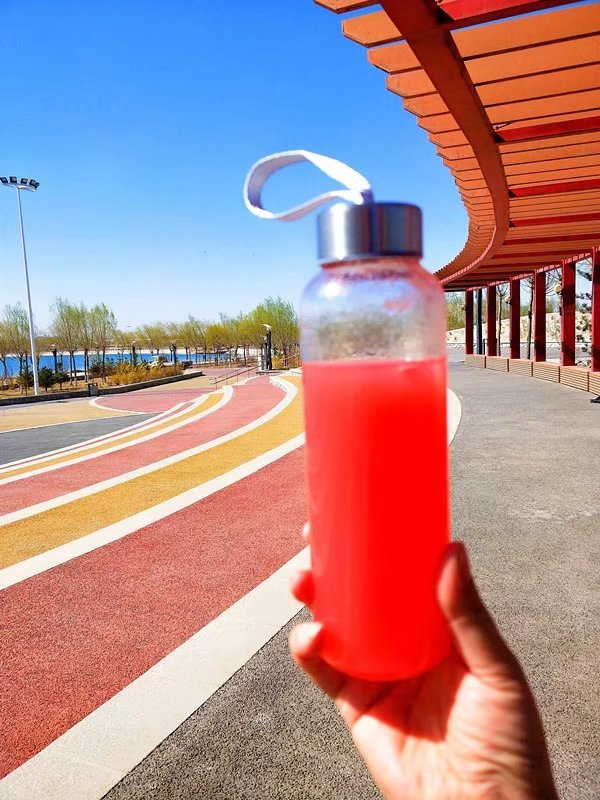 荡漾在春天的日子,荡漾在春的日子里绘本