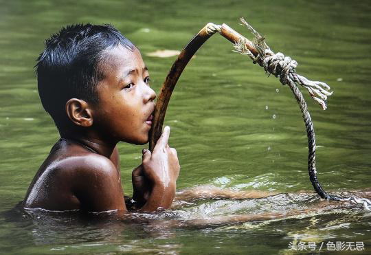 明基sw240专业摄影显示器,明基sw240价格是多少