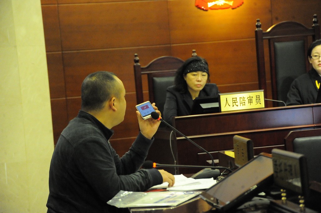 神州专车被指因司机营运额低“违法”解约法院：劳动关系认定难、保证金退还难有损互联网平台从业者权益