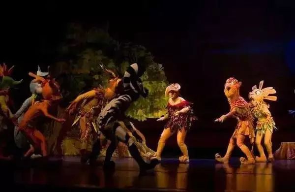 在家陪小孩玩什么游戏,周末和孩子在家玩什么小游戏