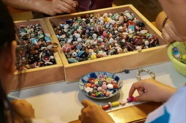 在家陪小孩玩什么游戏,周末和孩子在家玩什么小游戏