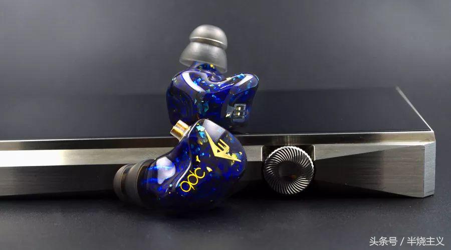 qdc耳机定制变色龙,变色龙耳机qdc