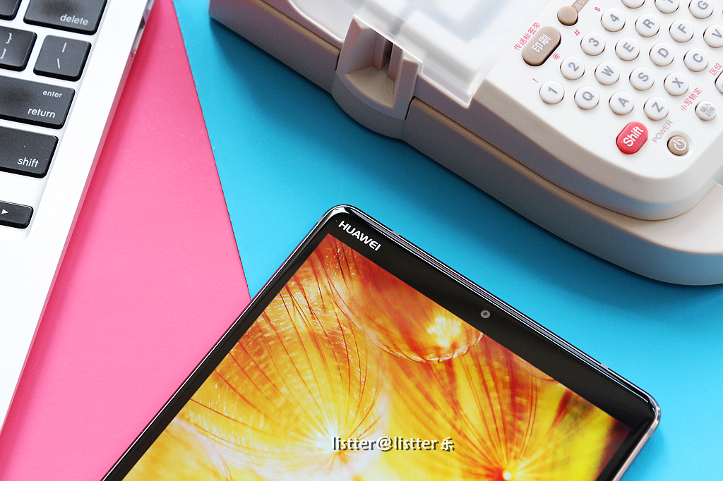 华为平板m5打和平精英,华为平板m5与m5青春版有何区别