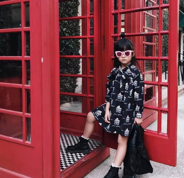 夏天带宝宝度假颜控麻麻这些品牌请了解一下!Littlehotdogwatson