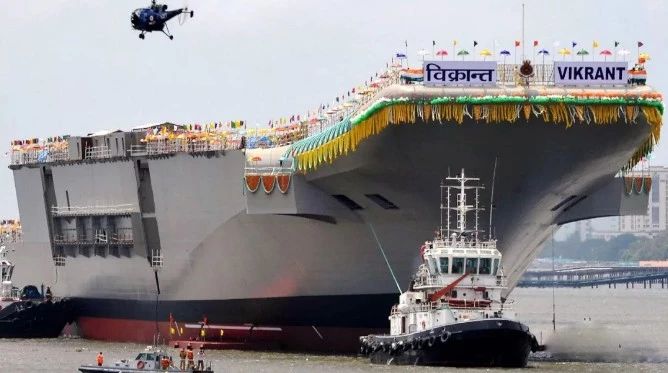 印度花一美元买航母,印度为何不要小鹰号