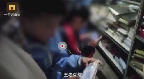 【三分钟法治新闻全知道】德国总理默克尔亲口承认有“恐俄症”？！原来这竟与她小时候自行车被偷有关……