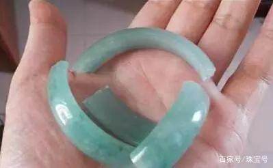 翡翠手镯断了怎么补救,玉手镯断了怎么补救最好