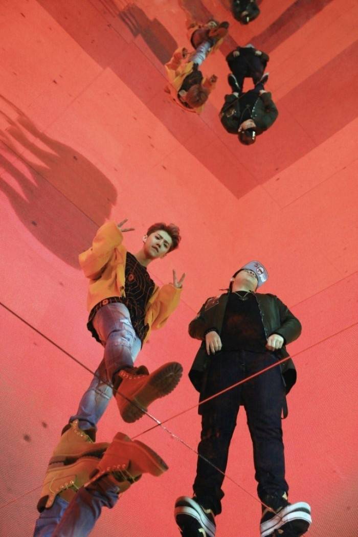 鹿晗壁纸全屏高清,鹿晗壁纸高清帅气动漫