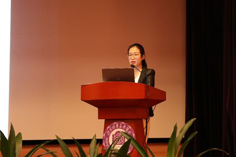 小孩喊麦会对嗓子不好吗,喊麦尖叫