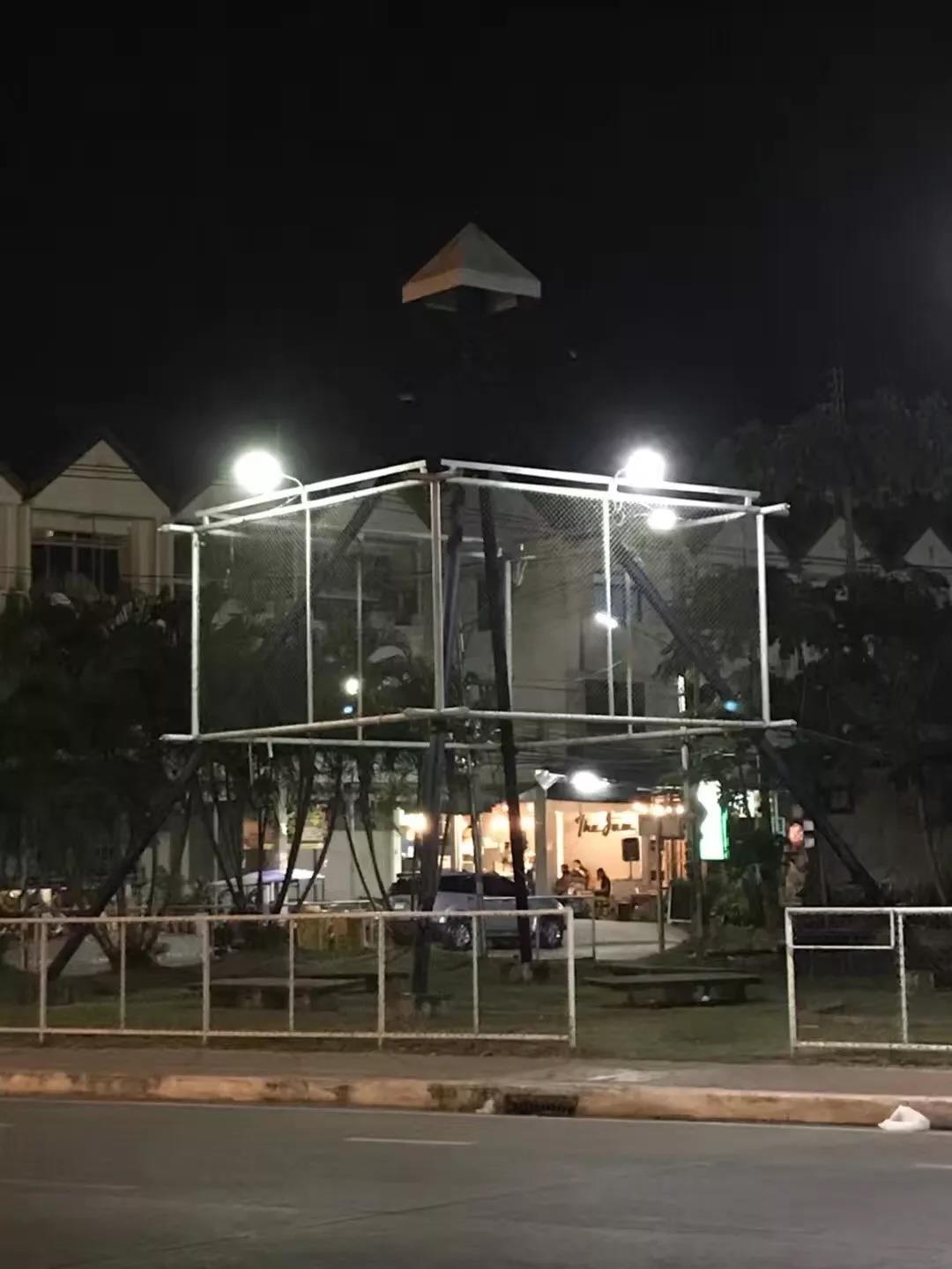 盘点:炼尸房边、大海之滨和群山环绕的泰国十大神奇球场