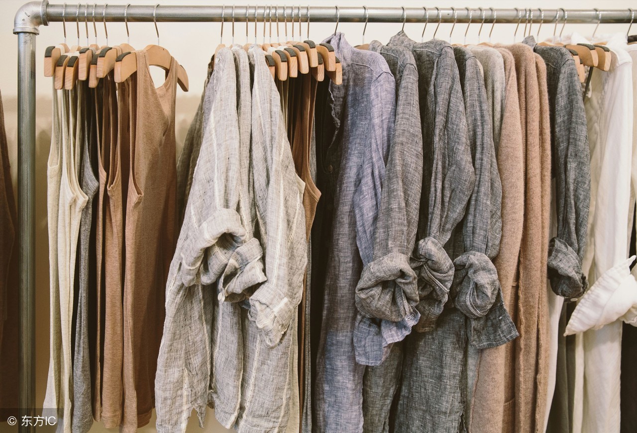 怎么洗衣服干净又不会磨损衣服,什么丝绸衣服不腐烂不起球