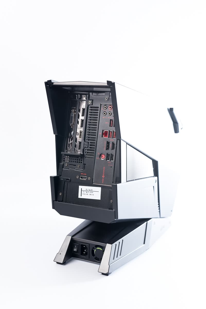 微星宙斯盾3评测,微星宙斯盾3拆机过程