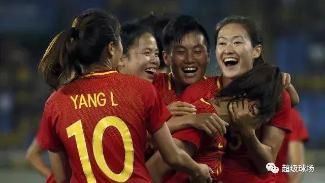 中国女足3-4不敌日本的原因,中国女足向球迷道歉