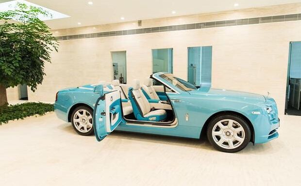 绿松石颜色最深会变多深,绿松石色的最佳搭配颜色