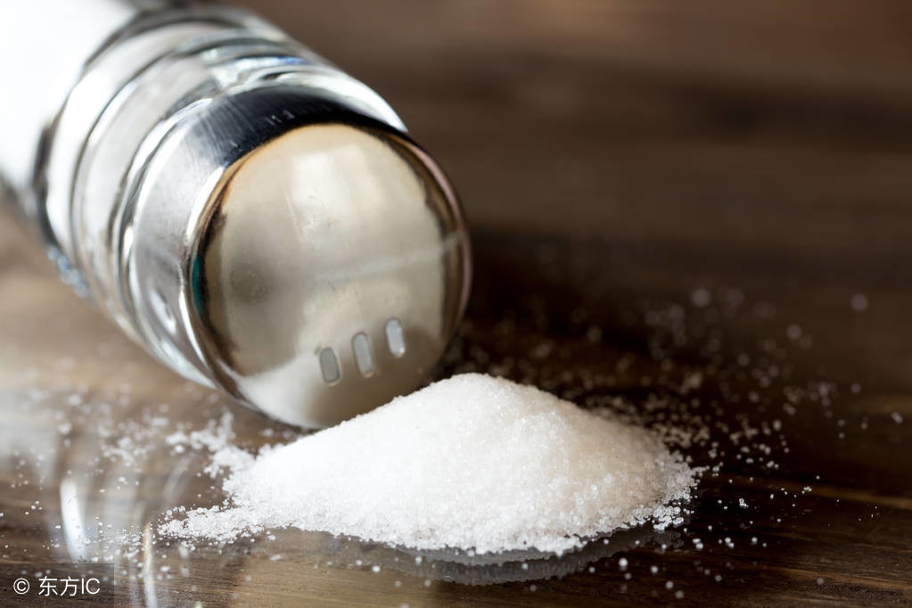 食盐白醋水洗脸,食盐可以洗脸吗有好处吗