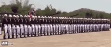 奇葩段子2018年04：买了进口丰胸霜和瘦身霜，每天洗……