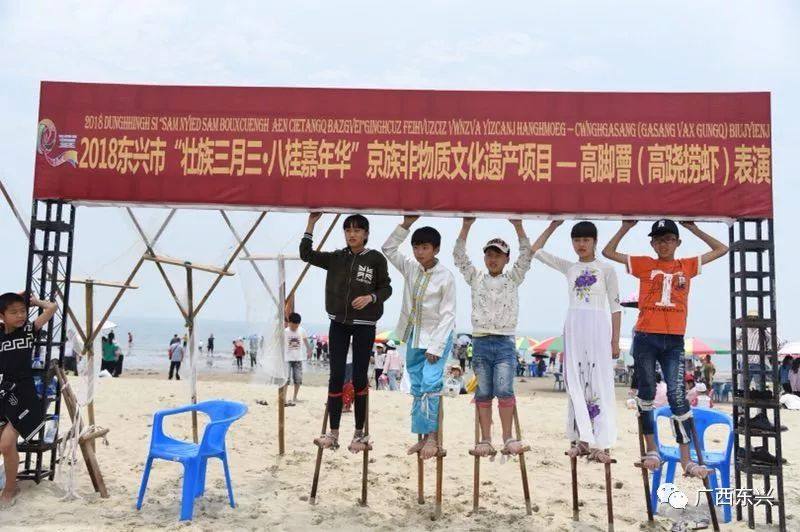 人真多！要挤爆金滩了，防城港再一次嗨翻了！