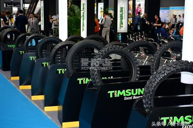 腾森壁虎和正新,腾森跟正新建大哪个好