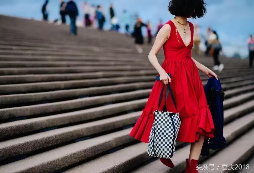 小粗腿水桶腰怎么搭配,腿粗腰粗该怎么减肥