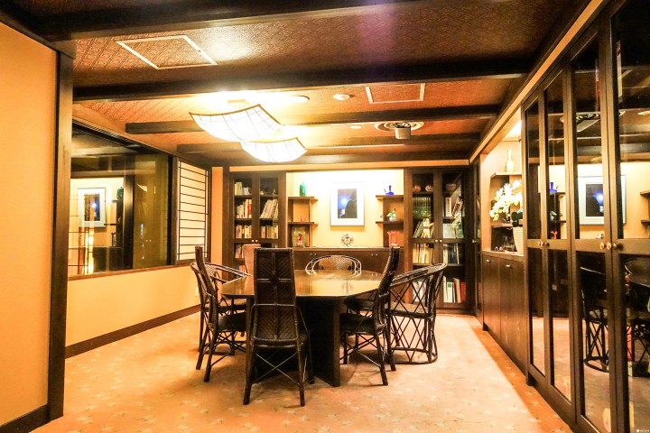 到雄琴温泉琵琶湖花街道温泉旅馆穿浴衣品近江牛！