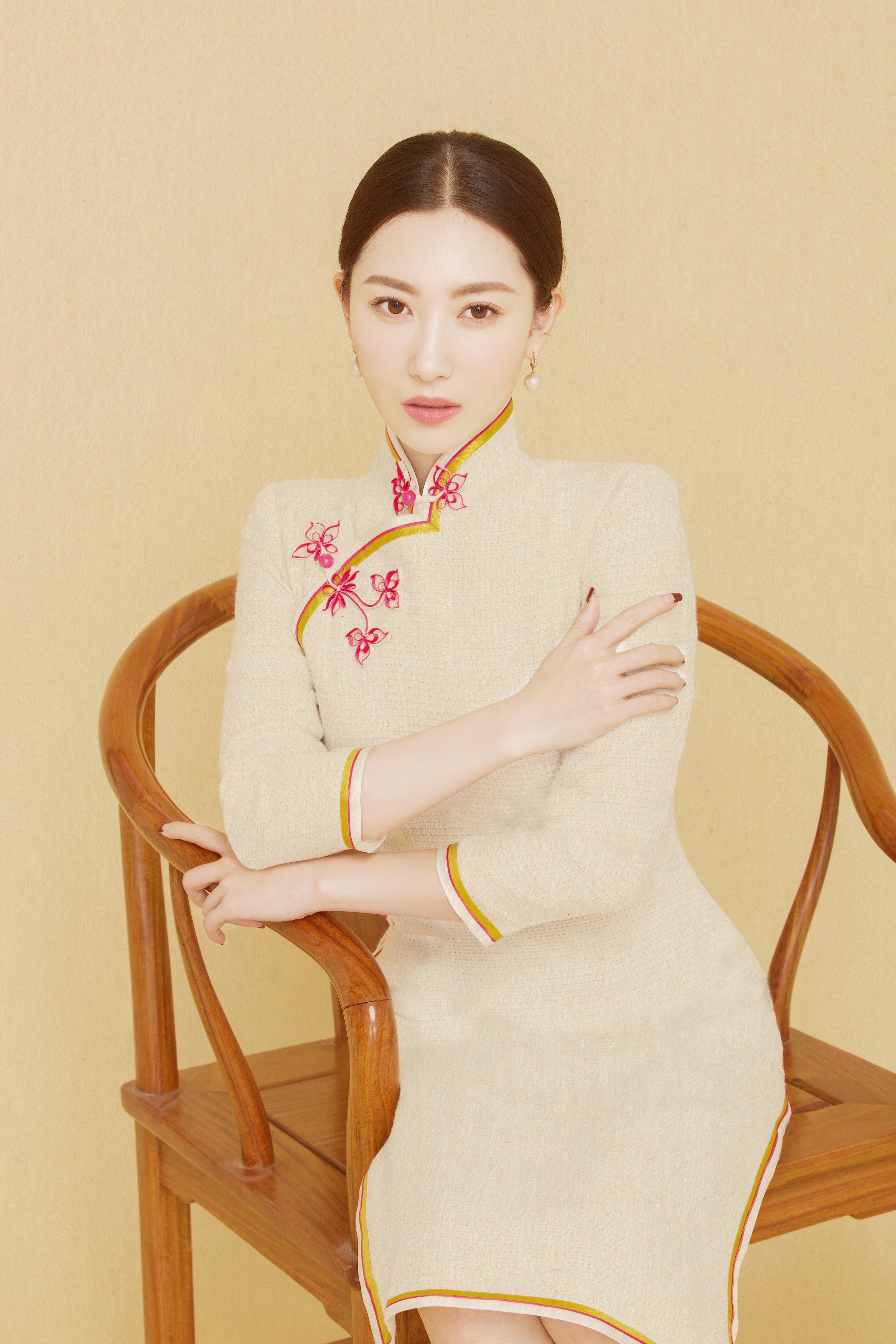 最后的贵族郭婉莹：高贵，不需要表达，需要的，是学会咽下