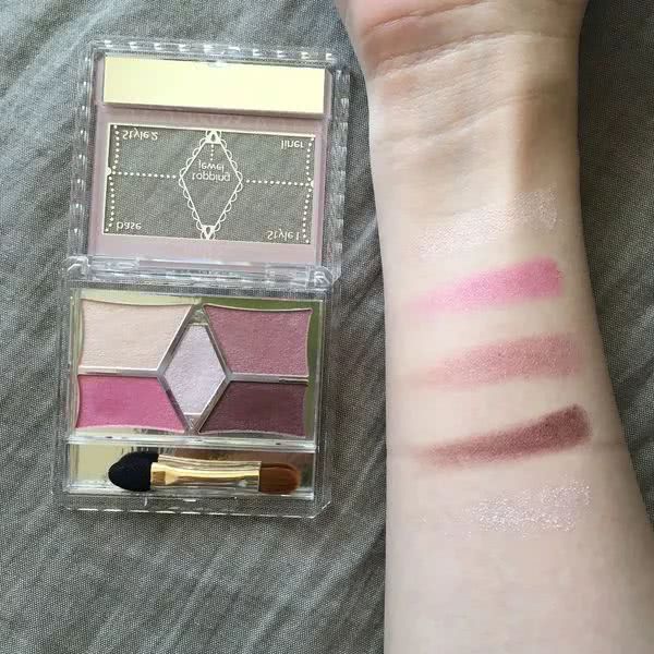 橘朵眼影盘哪个最值得买,买眼影