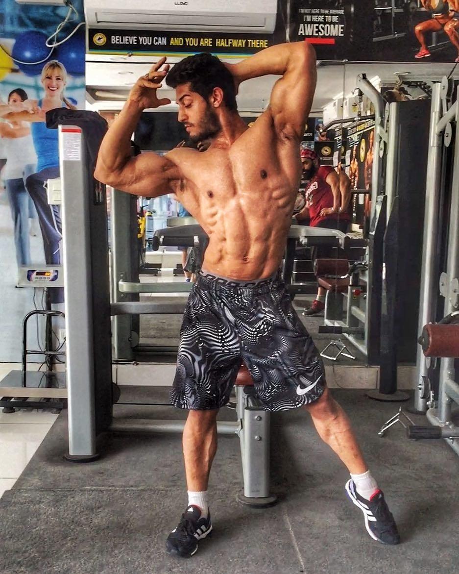 双杠臂屈伸做不了用什么动作代替,双杠臂屈伸为什么很难有进步