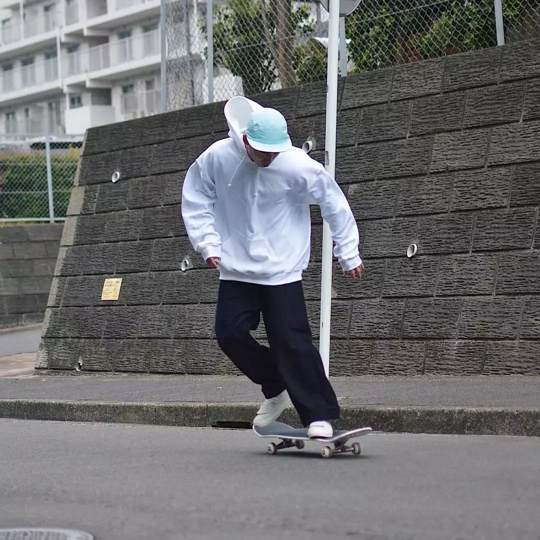 身高160西装裤穿搭,30-40男士牛仔裤穿搭技巧