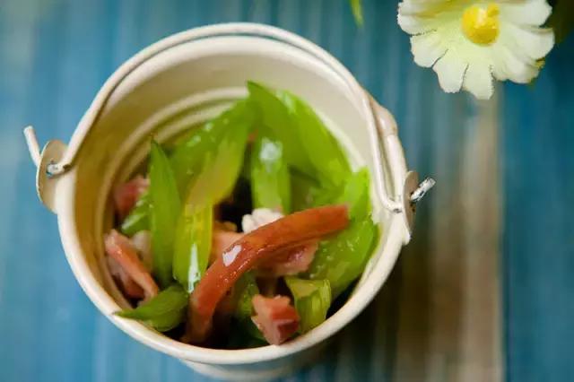 孩子食欲不振不精神吃什么药,宝宝腹泻食欲不振吃什么食物