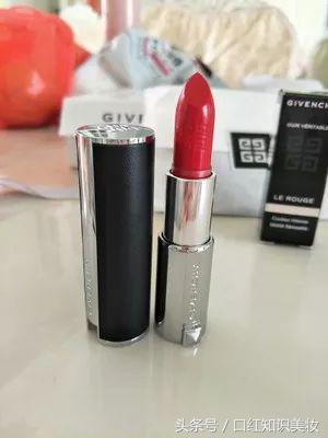 纪梵希唇膏哪个色好用,纪梵希和圣罗兰唇膏的区别