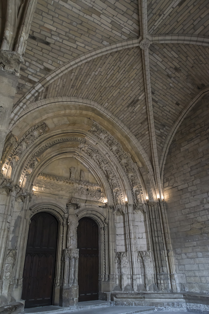 清明时节游法兰西赏历史文化之四：阿维尼翁