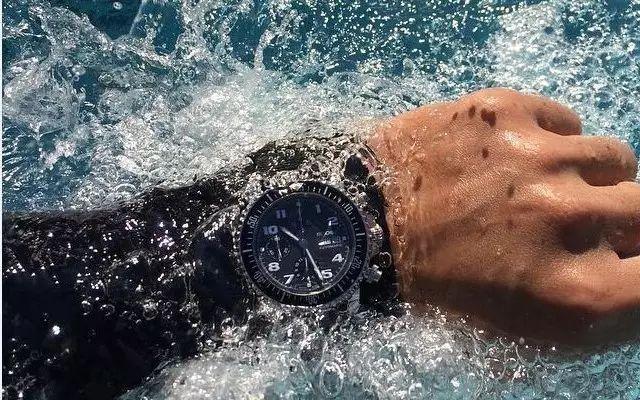 宝珀手表五十噚5015和劳力士水鬼,宝珀五十噚单挑劳力士绿水鬼