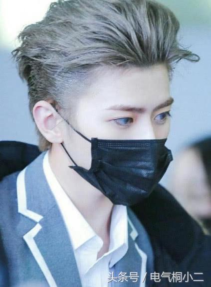 尤长靖学蔡徐坤青春的花路,小王子尤长靖蔡徐坤