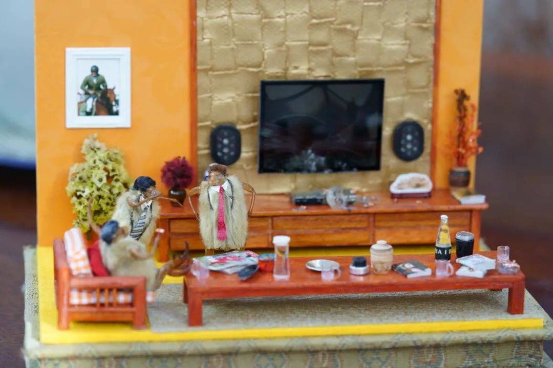 他拜师曹雪芹后人，将虫壳、玉兰变成立体漫画！