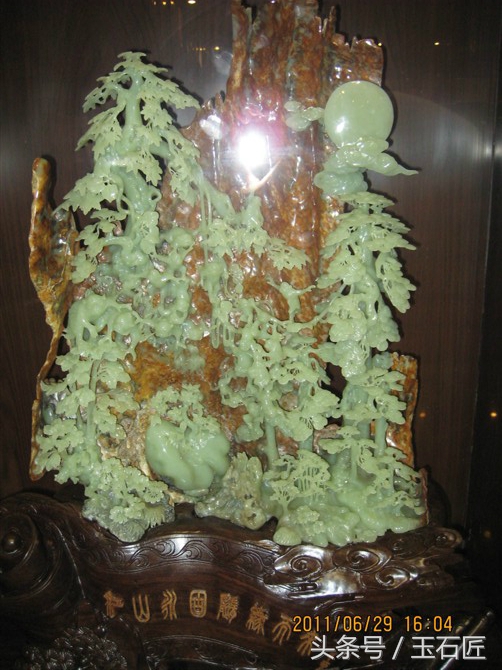 岫玉雕刻的鱼摆件放在哪里好,国玉岫玉雕刻摆件