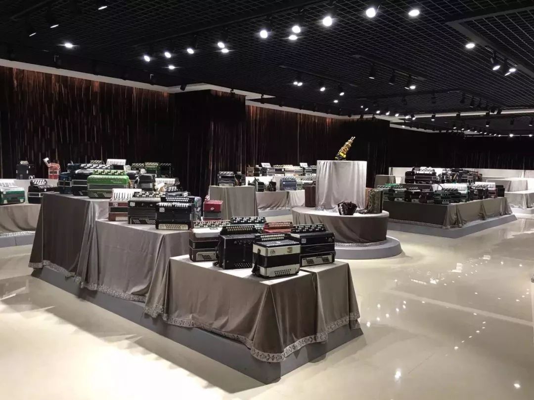 五一游玩小短文一年级,五一游玩的小短文50字