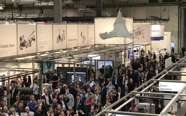 艾问Festo：飞上天给你看，汉诺威工业4.0的逆天玩家