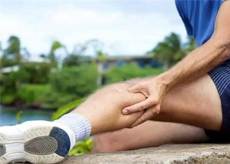 身子稍一扭动肌肉就抽筋,肌肉抽筋后怎么缓解疼痛