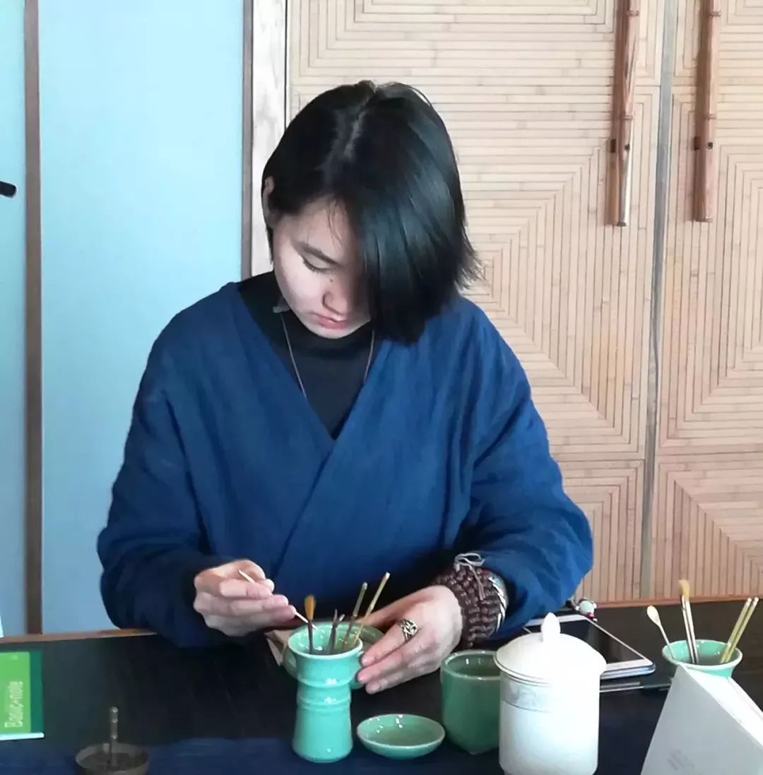 香道师和制香师区别,行香师和香道师有什么区别