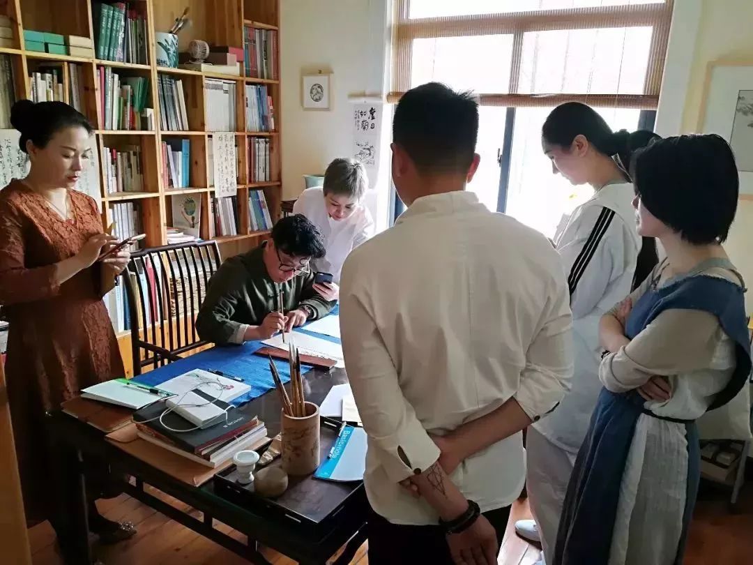 香道师和制香师区别,行香师和香道师有什么区别