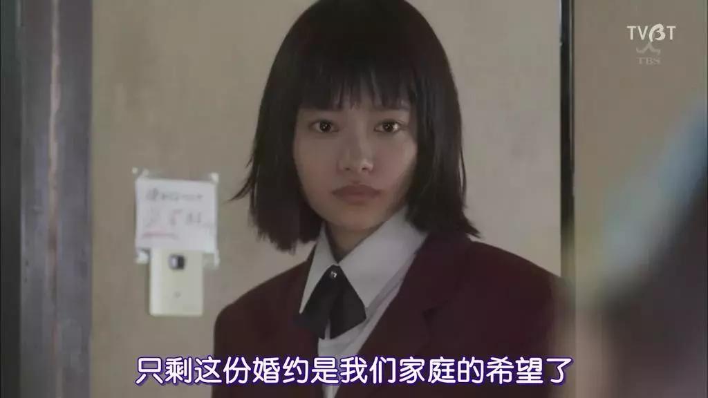 剧情老套夸张但没有违和感 (剧情很老套但是很好看)