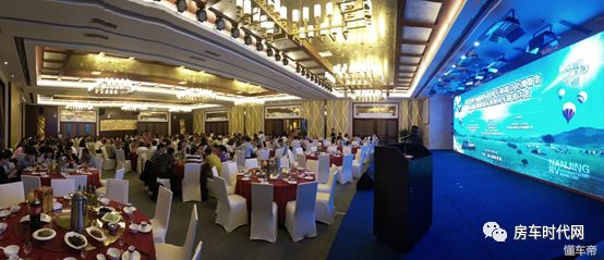 南京房车展趣蜂房车,中国国际房车旅游博览会攻略