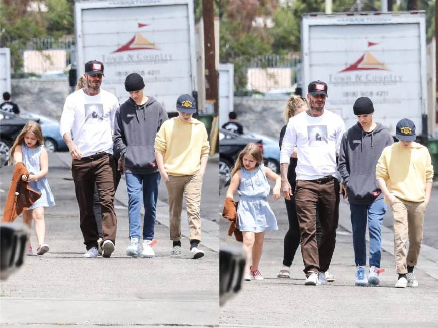 贝克汉姆给小七庆生写字,贝克汉姆和小时候的小七视频