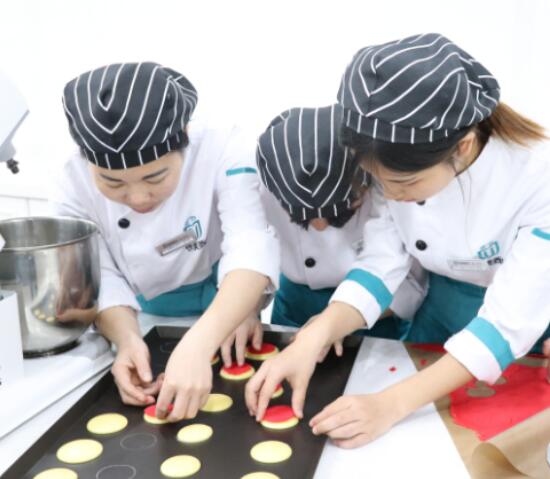 南昌西点烘焙学校排名,江西烘焙西点学校