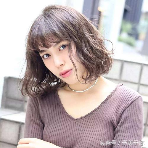 适合长脸大脸女生的短发型,长脸女生适合的发型短发合集