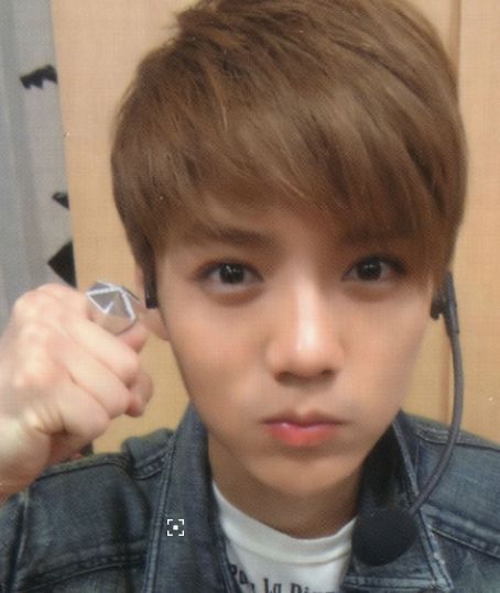 头发细软适合剪什么发型,中年妇女头发细软少适合什么发型