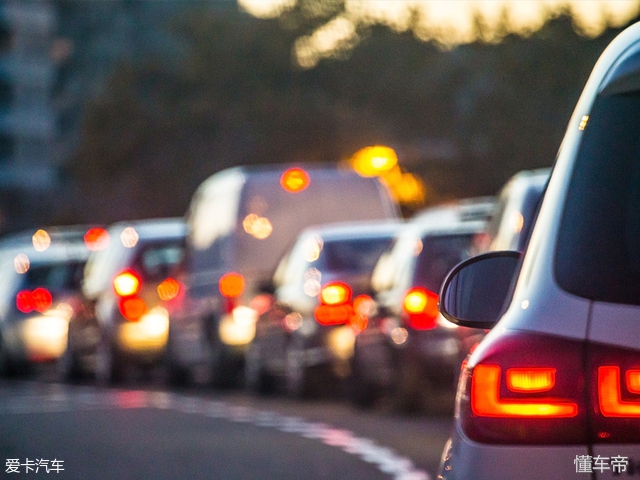 买涡轮增压还是混动,买涡轮车还是自吸车好